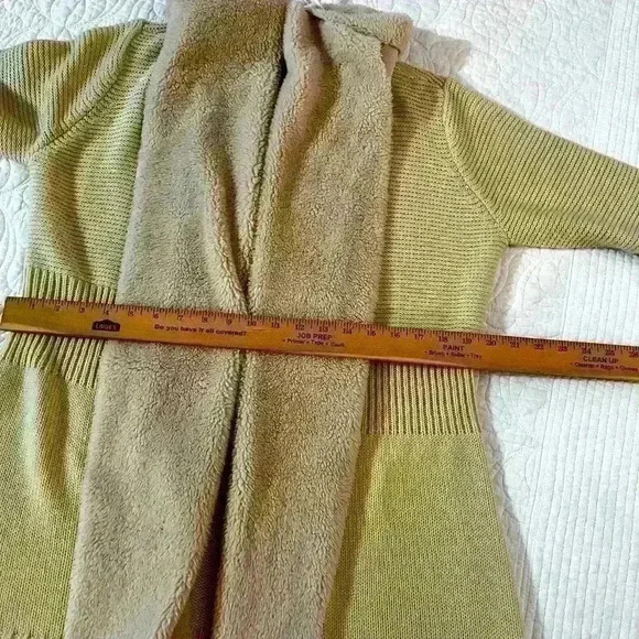 Super soft Cardigan - with faux fur collar - New Directions, Medium. Beautiful! - Picture 6 of 8